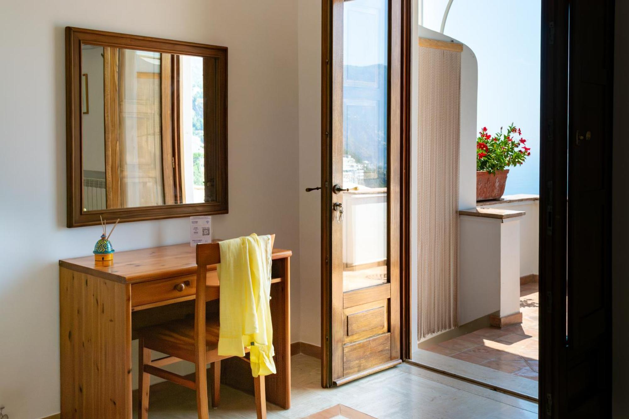 Residence Li Galli Praiano Ngoại thất bức ảnh