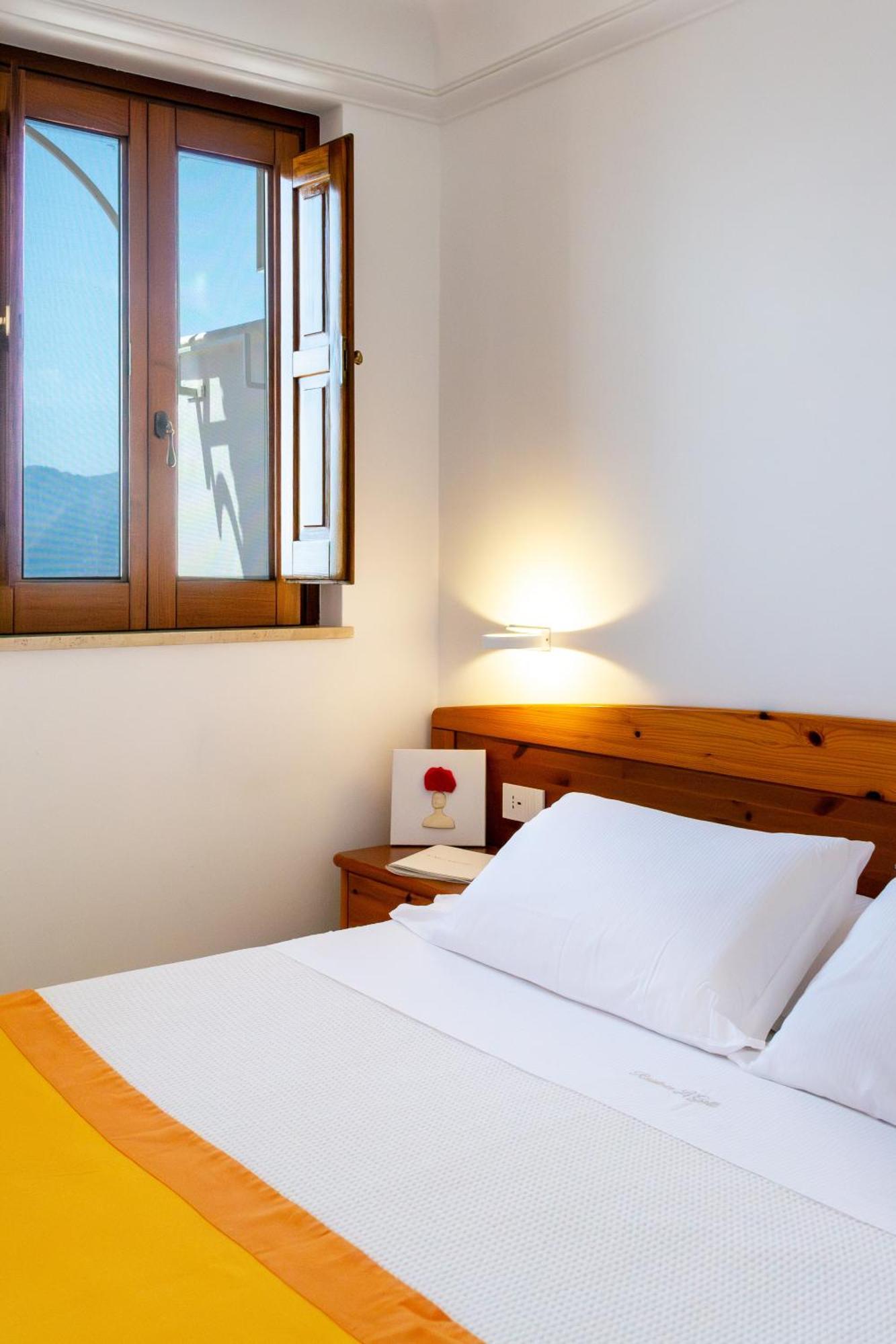 Residence Li Galli Praiano Ngoại thất bức ảnh